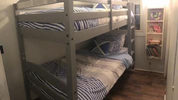 3 dormitorios, wifi gratis, ropa de cama