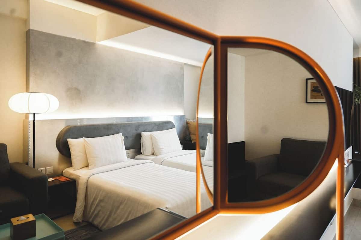 Phòng 2 giường đơn Deluxe, 2 giường đơn | 1 phòng ngủ, minibar, két bảo mật tại phòng, bàn