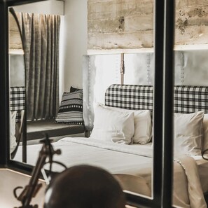 1 habitación, minibar, caja de seguridad en la habitación y escritorio 