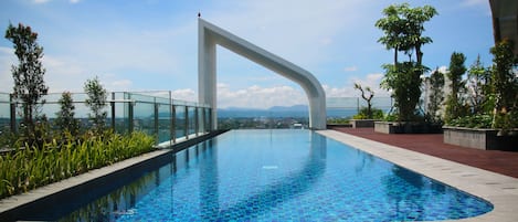 Piscine extérieure