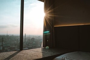 1 bedroom, minibar, in-room safe, desk