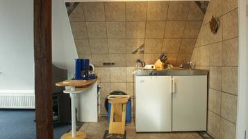 Fridge, microwave, highchair