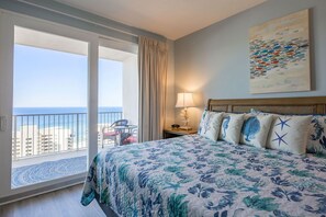 3 bedrooms, iron/ironing board, free WiFi, bed sheets - TOO BEAUTIFUL GULF and SUNSET VIEWS! (Panama City Beach)