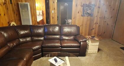 Eagle Nest Fly Shack and Lodge