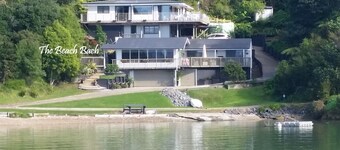 The Beach Bach - Water's Edge, Bay of Islands