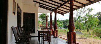 Athili Lake View & Safari Camp