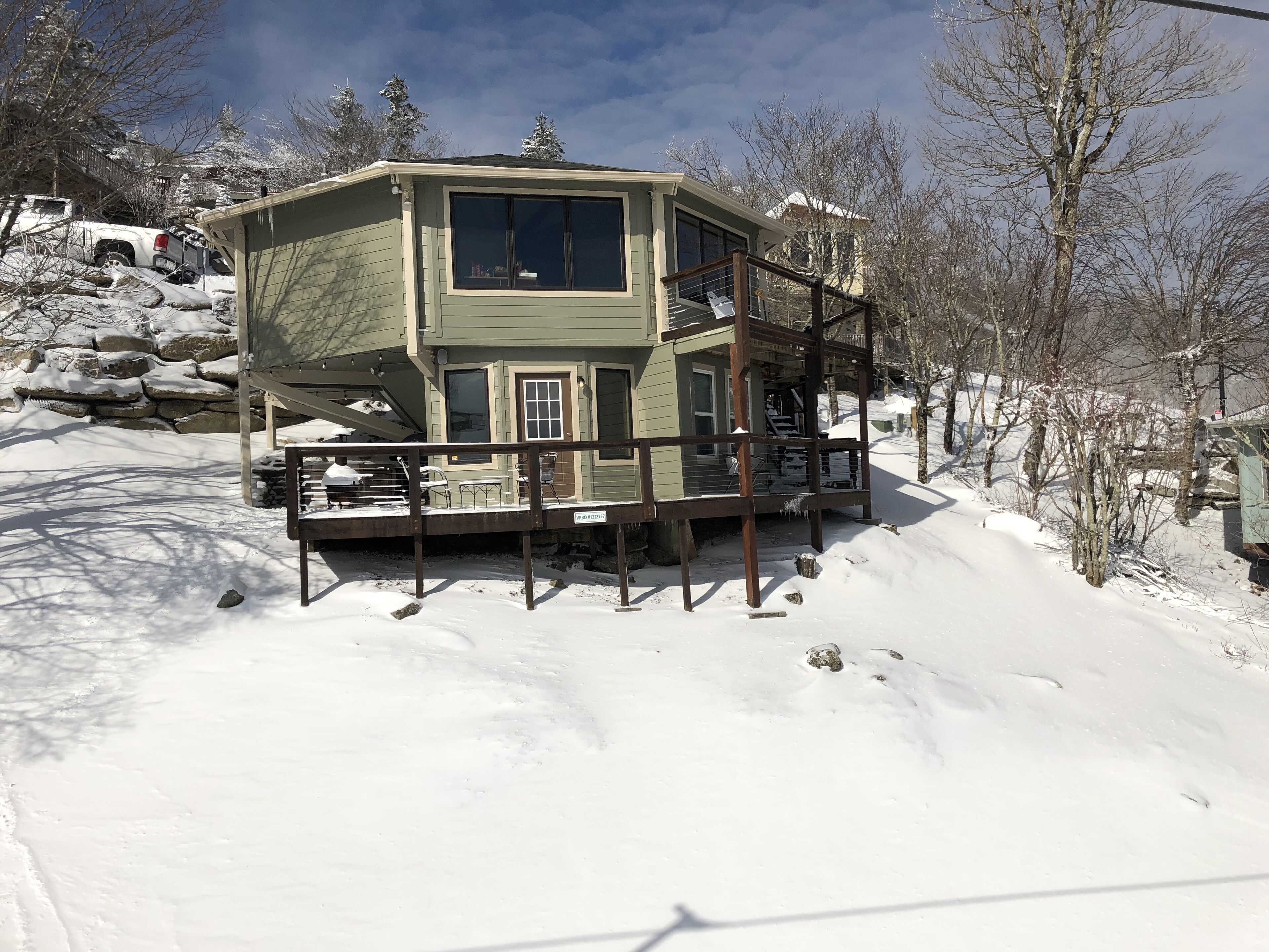 Beech Mountain Snow Skiing and Mountain Biking Chalet