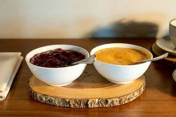 Tägliches englisches Frühstück gegen Gebühr