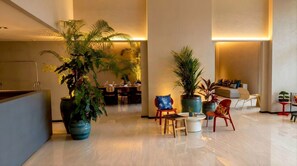 Sala de estar en el lobby