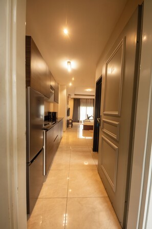 Executive studio suite | 3 slaapkamers, lakens van Egyptisch katoen, luxe beddengoed, donsdekens