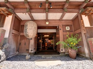 Entrada de la propiedad