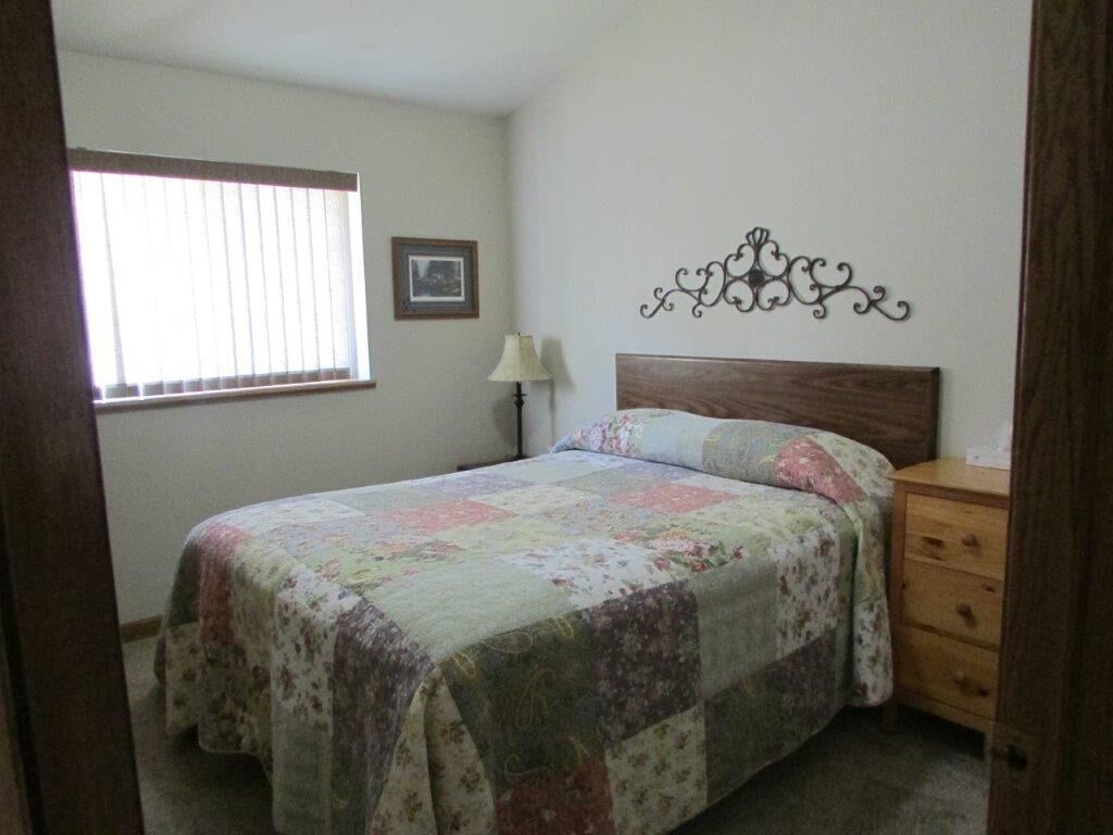 BEAUTIFUL TOWNHOME OVERLOOKING HISTORIC MAIN STREET