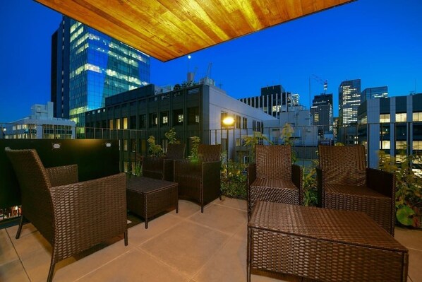 ลานระเบียง/นอกชาน