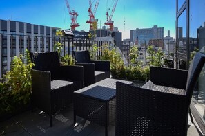 ลานระเบียง/นอกชาน