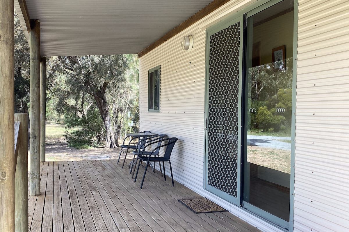2-Bedroom Ensuite Cabin Bunk Beds | Terrace/patio