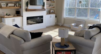 Your Home Away From Home- 4 bed, 3 bath, centrally located.