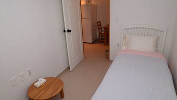 2 soverom, skrivebord og wi-fi