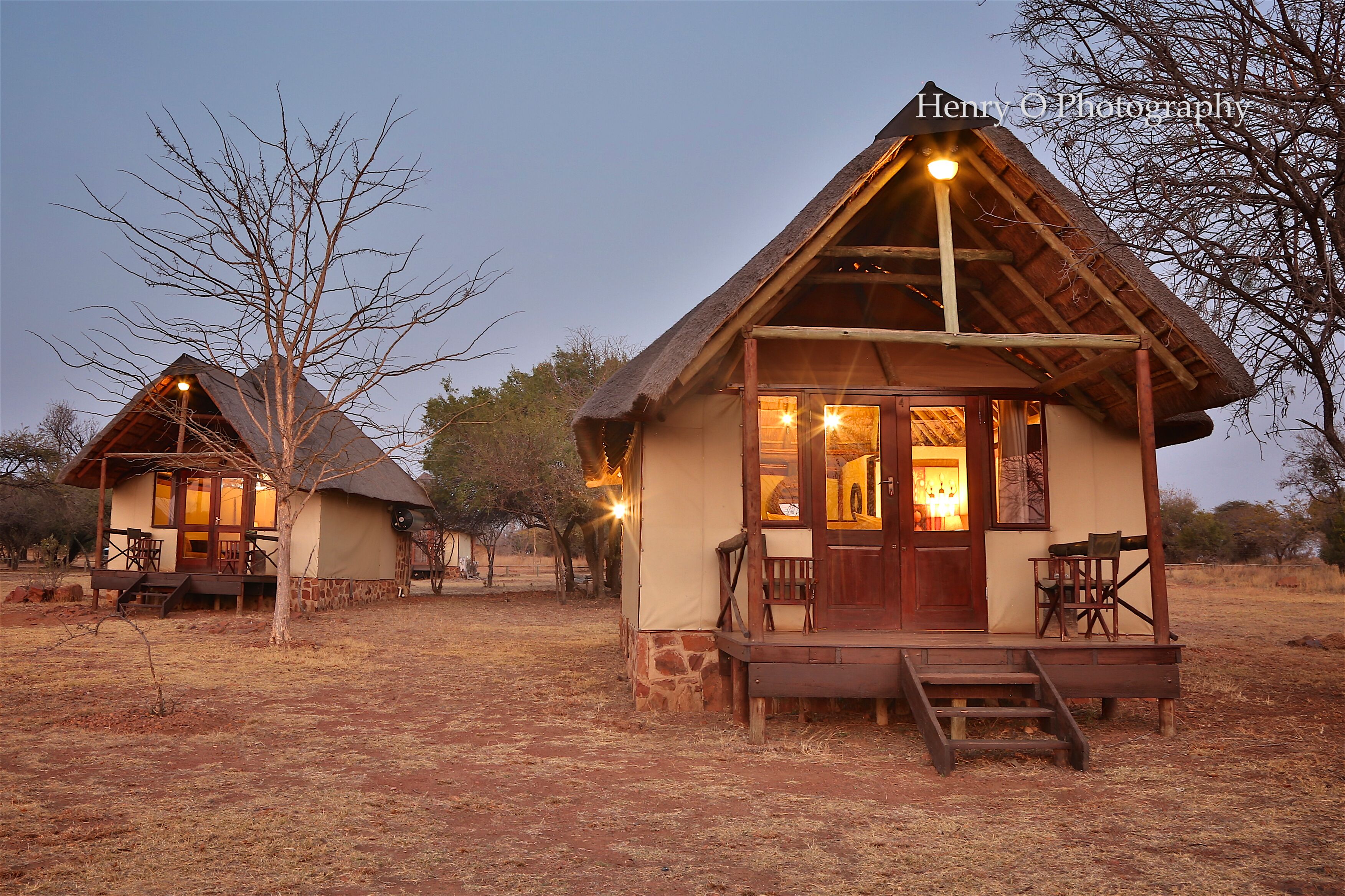 WiFi, bed sheets, wheelchair access