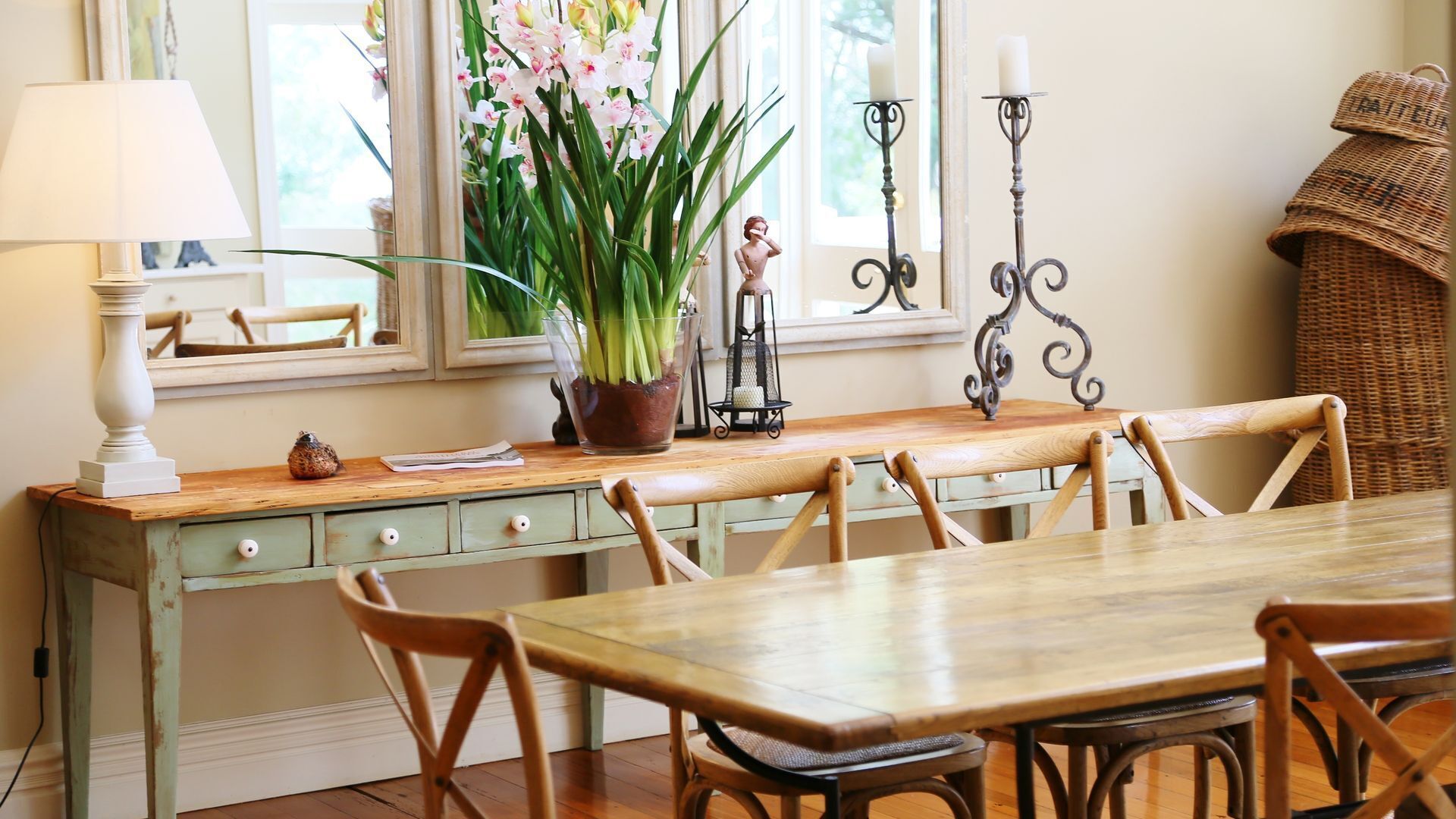 The Carriage House - wonderful for large family groups