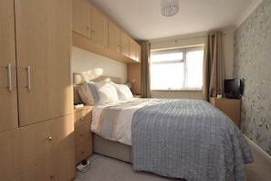2 habitaciones, internet y ropa de cama