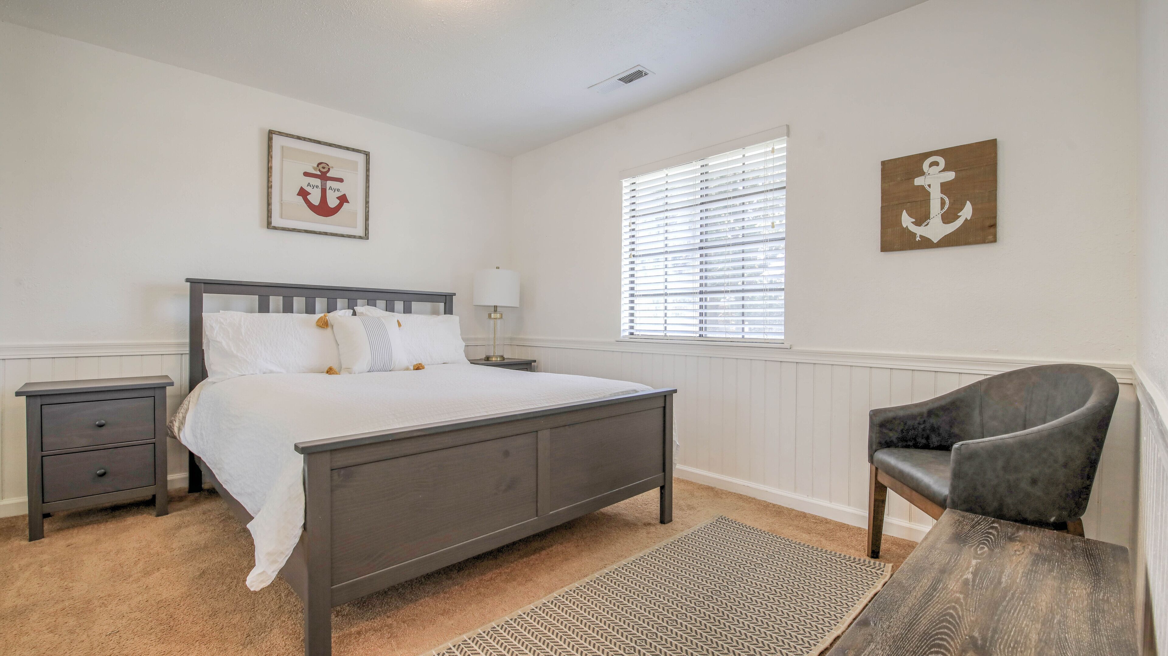 Deluxe Waterfront Vacation House, located at Ko-Ket Resort in the Delta