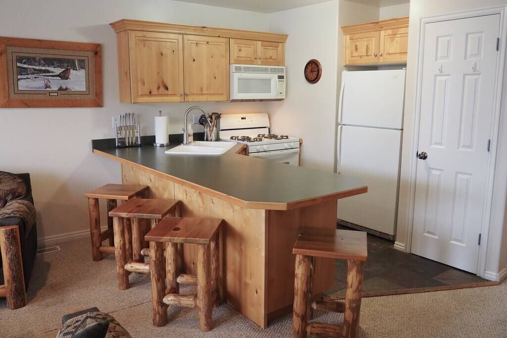 Wild Moose Ski Lodge