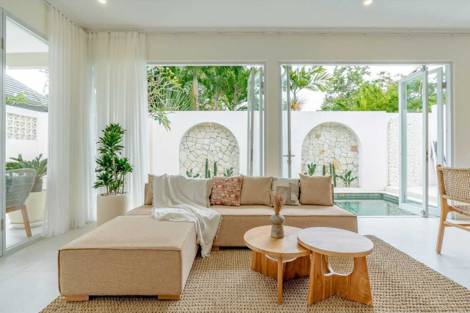 3 Bedrooms Villa with Private Pool  | Living area | LED TV