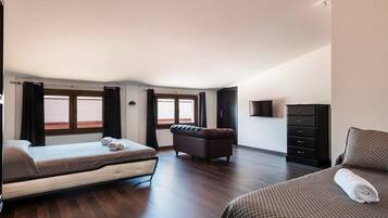 Soundproofing, free WiFi, wheelchair access
