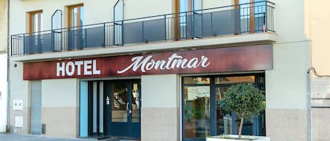 Bagian depan properti