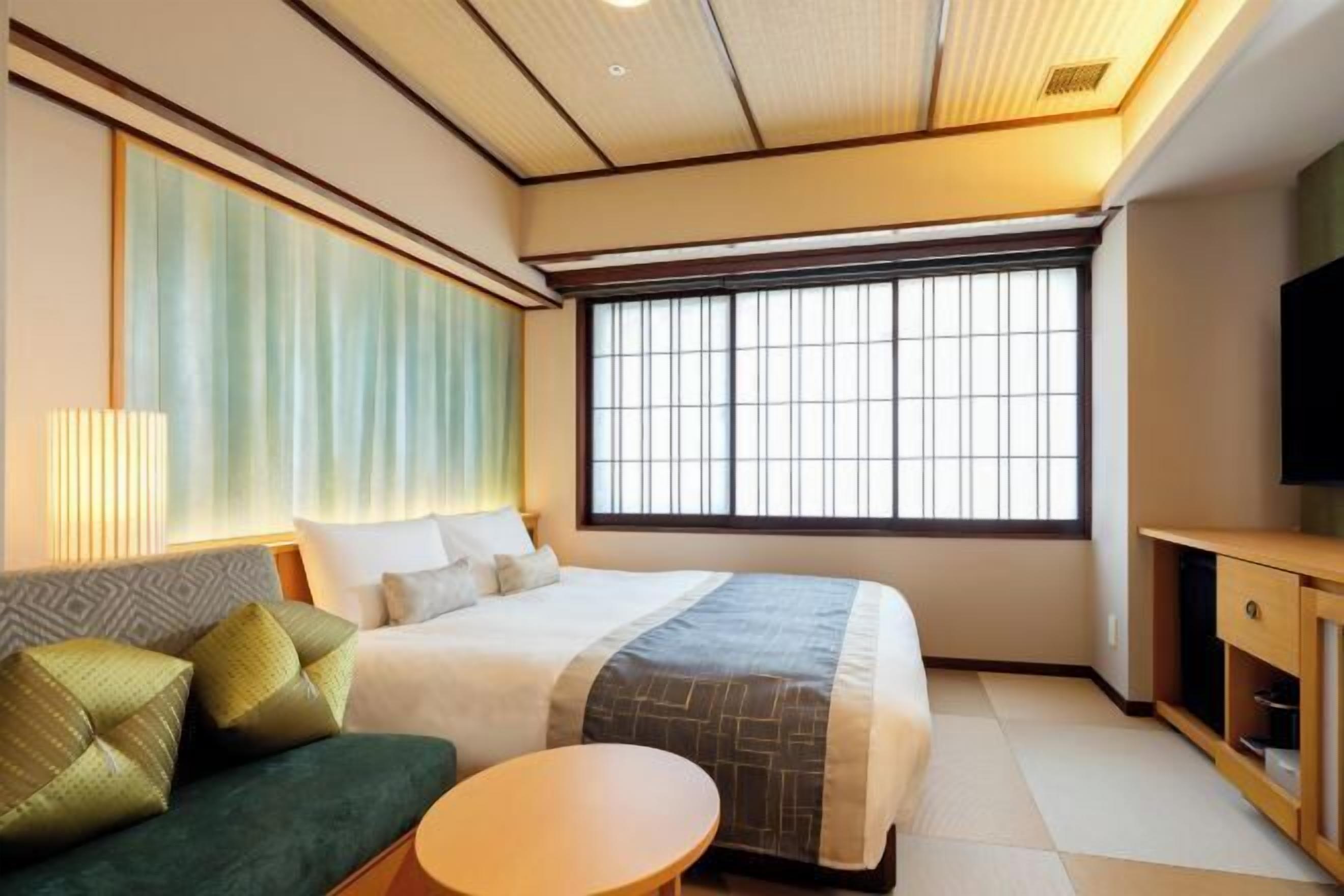 In-room safe, iron/ironing board, free WiFi, bed sheets