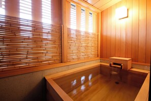 Bathroom - Kadensho, Arashiyama Onsen, Kyoto - Kyoritsu Resort (Kyoto)