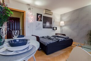 City Apartment, Balcony | Living area