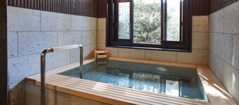 Le Chien Kyuu Karuizawa