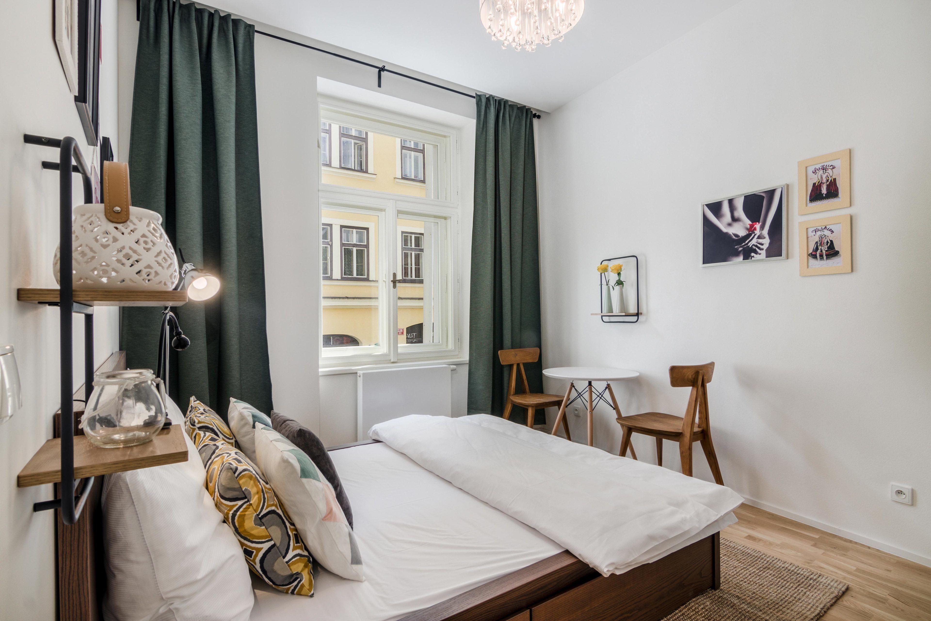 City Apartment | Langsir/tirai gelap terus, seterika/papan seterika, Wi-fi percuma 