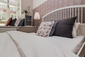Classic Apartment | 2 bedrooms, individually furnished, free WiFi, bed sheets - City centre APT Prague by Michal&Friends (Prague)