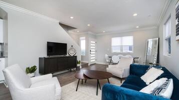 Villa (3 Bedrooms) | Living area | Flat-screen TV