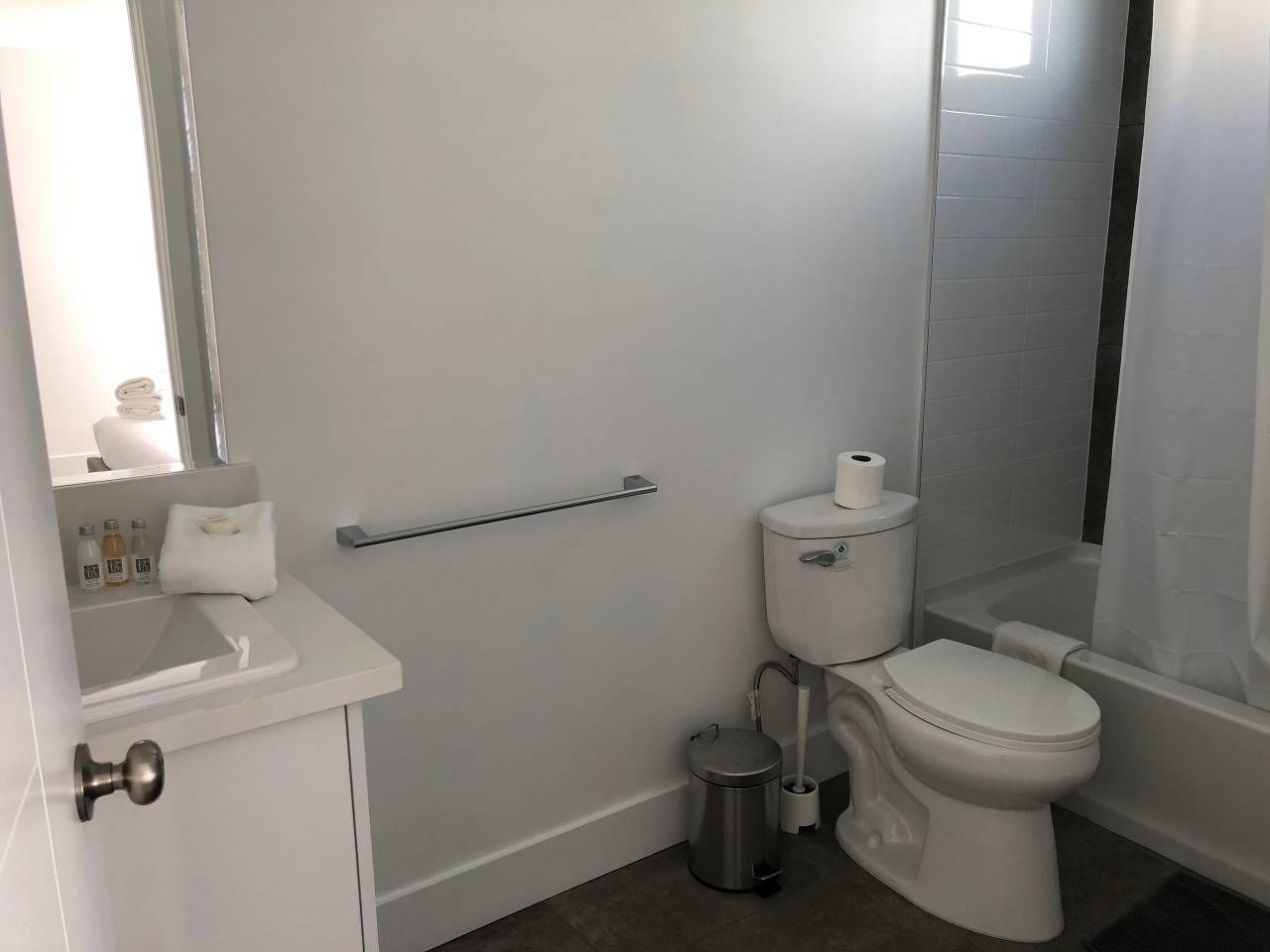 Villa (3 Bedrooms) | Bathroom | Bathtub