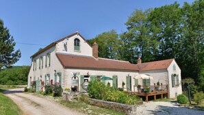 Exterior - Chambres d'hôtes Chez d'Eau (Marigny-le-Cahouet)