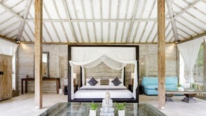 5 Bedrooms with Private Pool Villa