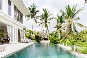 Infinity pool - Villa Santai (Ubud)
