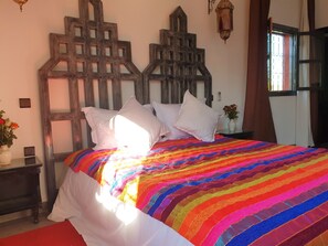 Luxury Double Room, 1 Queen Bed, Accessible, Pool View | In-room safe, desk, soundproofing, rollaway beds - Jnan El Arif (Marrakech)