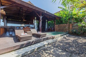 One Bedroom Villa Pool View | Living area - Kampung Canggu (Canggu)