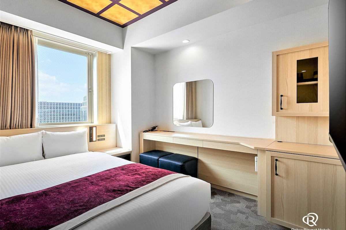Superior Double Room, 1 Double Bed, Non Smoking | Down comforters, in-room safe, desk, laptop workspace