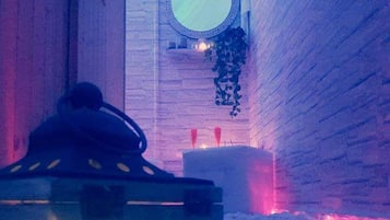 BehandlungsrĂ€ume fĂŒr Paare, Körperbehandlungen, Hydrotherapie