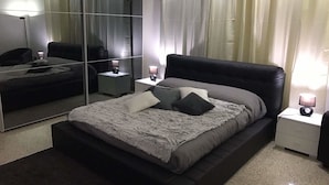 Deluxe Room, Ensuite | Minibar, in-room safe, desk, blackout drapes - B&B del Benessere Beauty & Wellness (Maglie)