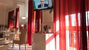 Deluxe Double Room, Balcony | Minibar, in-room safe, desk, blackout drapes - B&B del Benessere Beauty & Wellness (Maglie)
