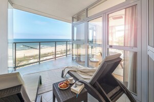 Luxury Apartment, Sea View (I) | Terrace/patio