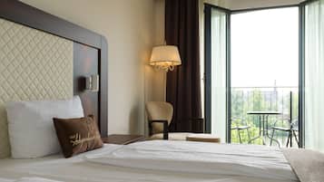 Superior Double Room | In-room safe, desk, soundproofing, free WiFi