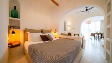 Estudio Deluxe | 1 dormitorio, ropa de cama de alta calidad, edredones de plumas