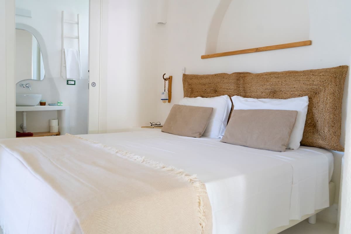 Apartment, 1 Bedroom, Balcony | 1 bedroom, premium bedding, down comforters, in-room safe